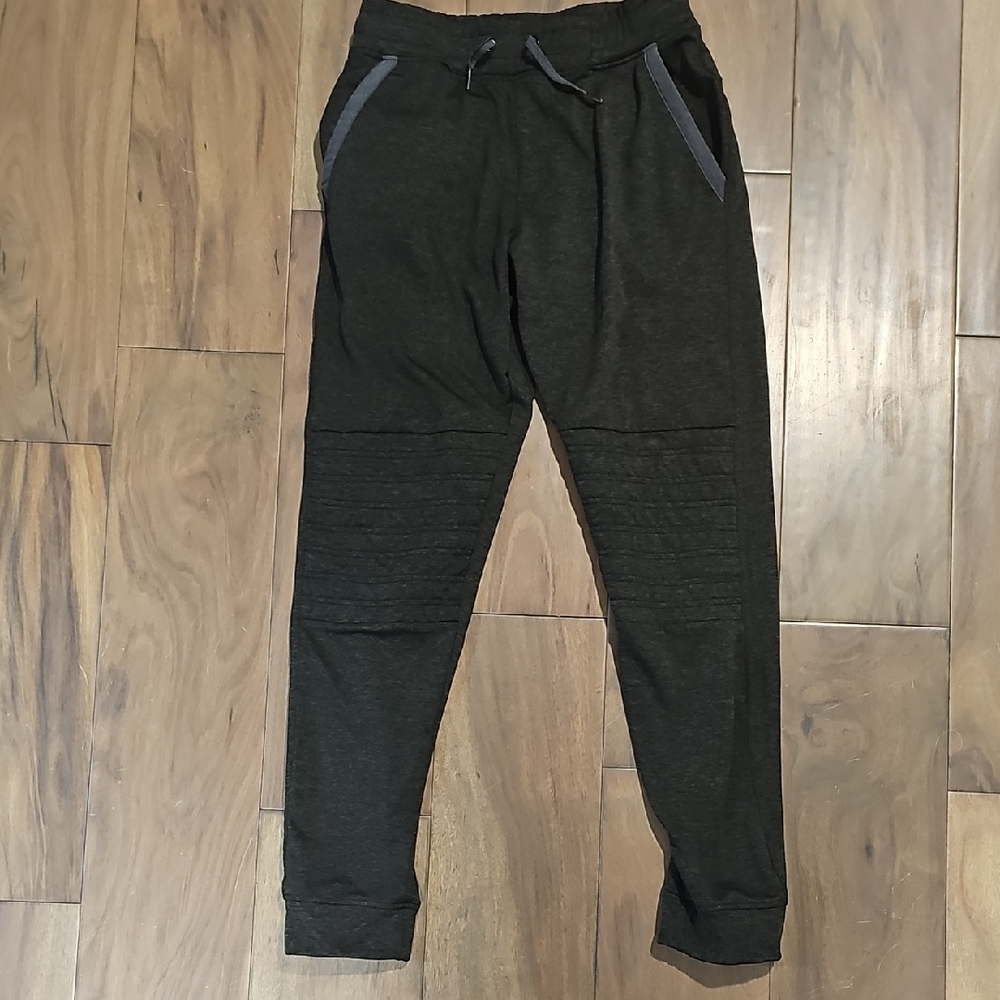 Boys Univbe Dark Grey Size LG Joggers
